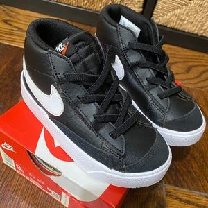 Nike Blazer Mid ‘77 (Size 9C Toddler)